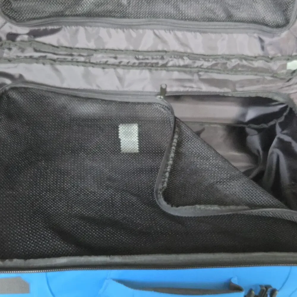 OAKLEY Black Carry Bag Rolling Luggage 22in ×14in ×8in Travel Case Japan